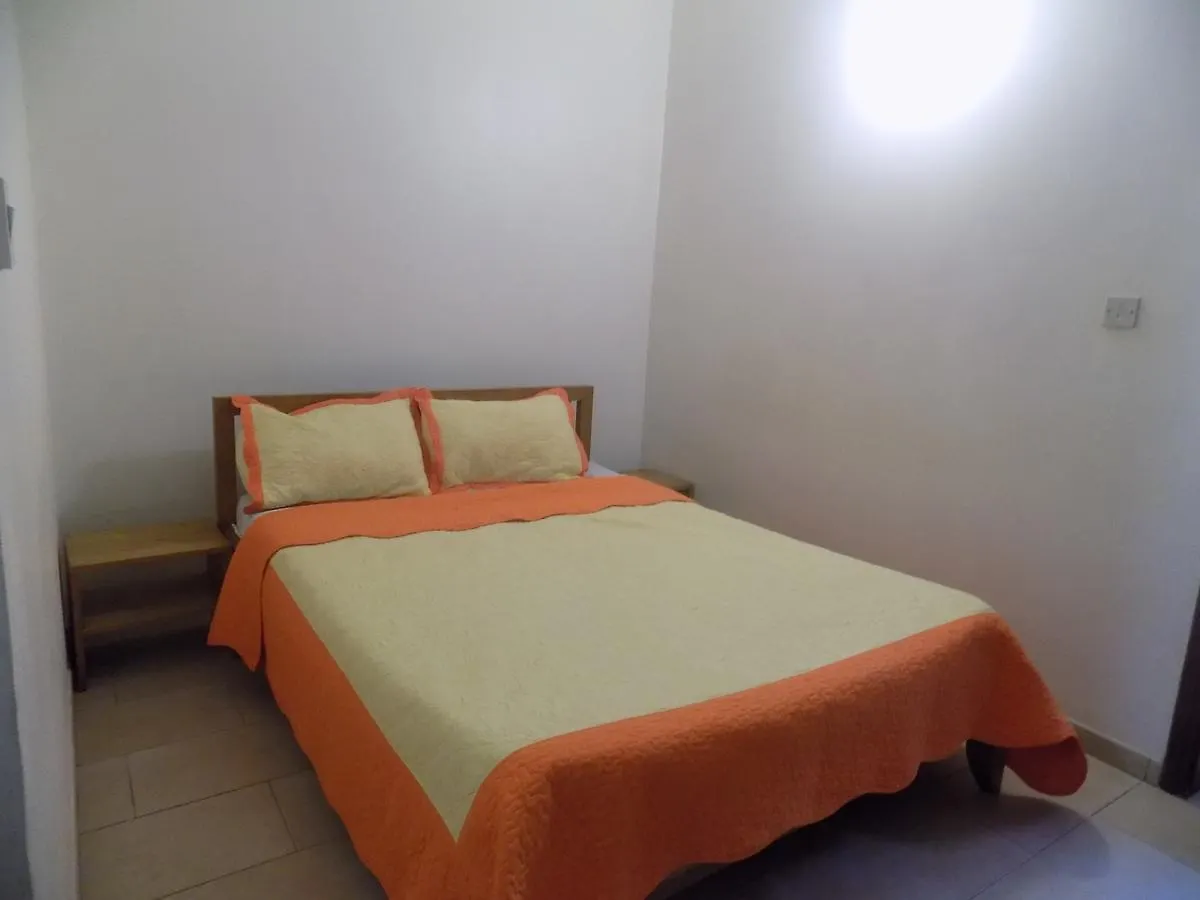 College Inn Hotel Kampala 3*,